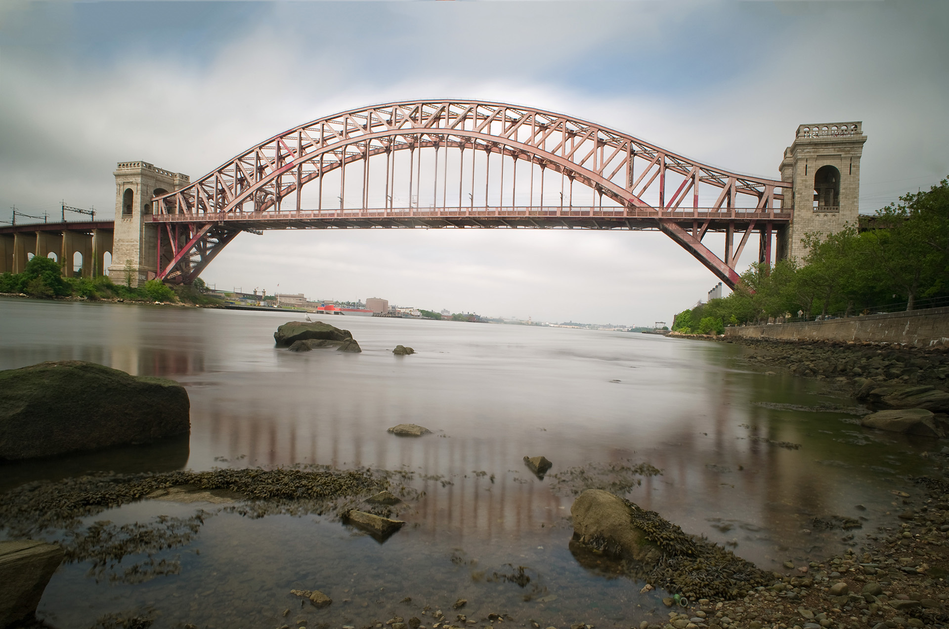 Hell Gate Bridge, 2009